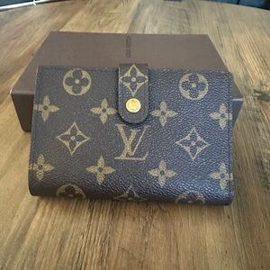 Louis Vuitton Vintage 2004 Viennois Wallet